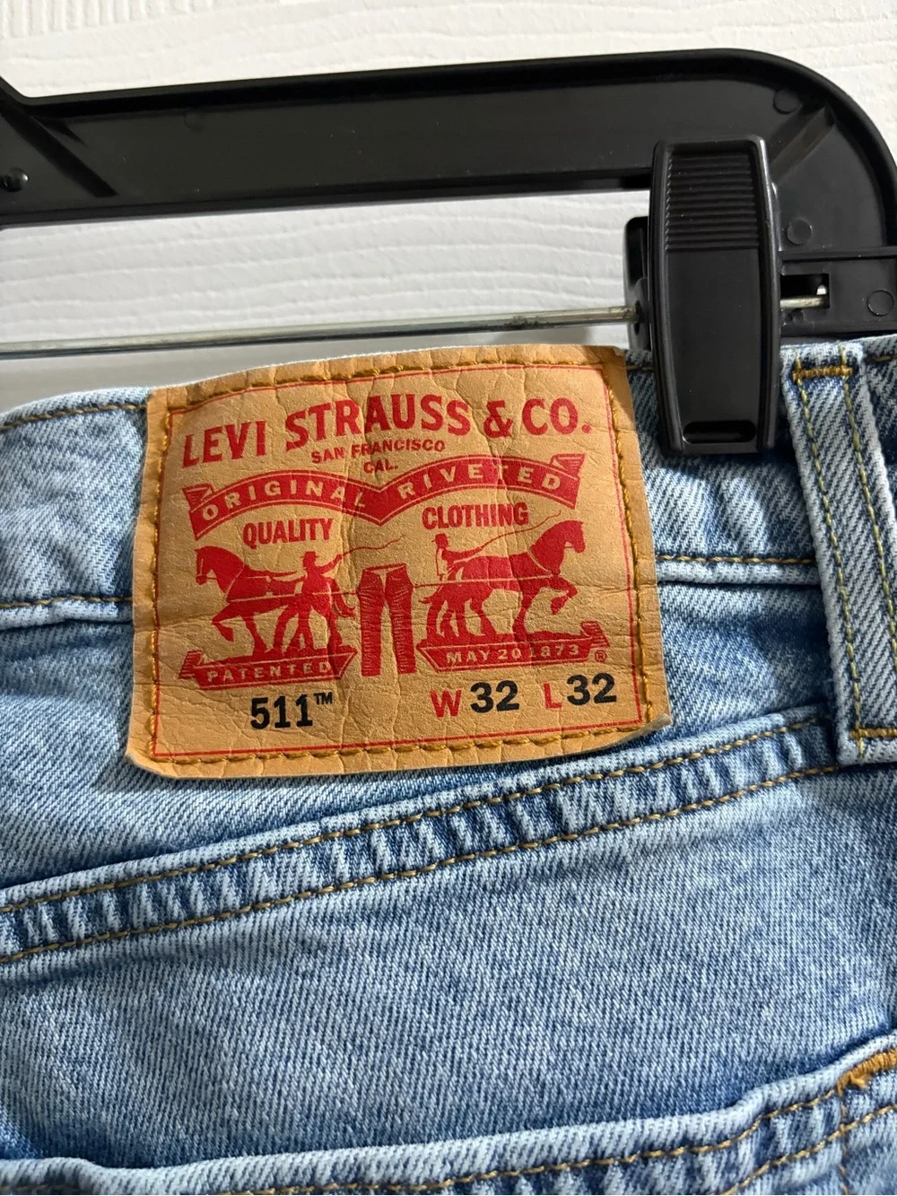 Levi's Light Wash Straight Leg Men's Jeans. 511. 32x32